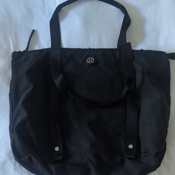 lululemon athletica Classic Black Tote - Picture 1 of 7